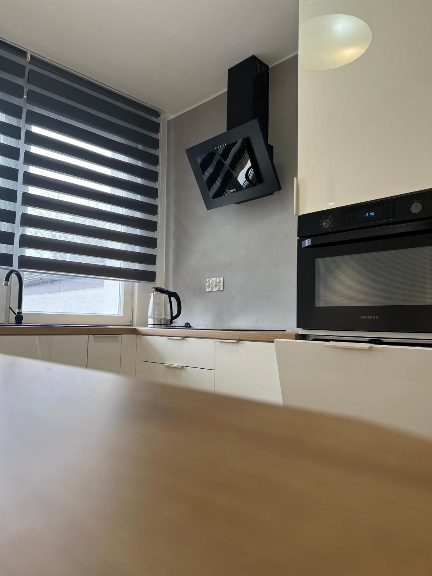 לודז' M&S Lux Apartments Kochanowskiego מראה חיצוני תמונה