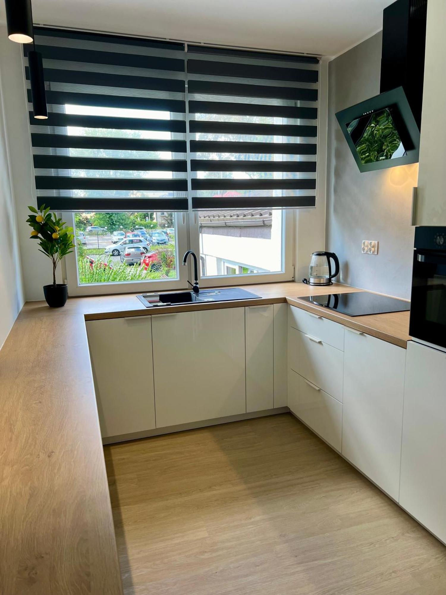 לודז' M&S Lux Apartments Kochanowskiego מראה חיצוני תמונה